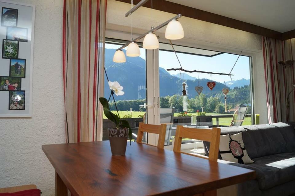 Ferienwohnung Hoehenrausch باد هينديلانغ المظهر الخارجي الصورة